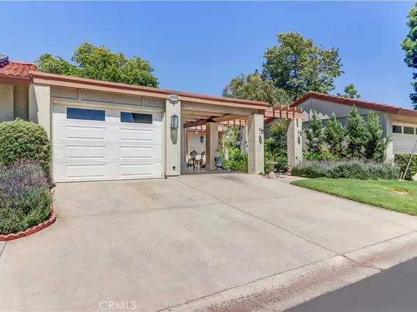 3205 Via Buena Vis Unit B, Laguna Woods, CA 92637
