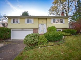 644 Memory Ln, Brunswick, OH 44212