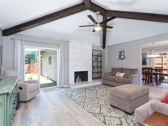 2nd image of 2918 Whitemarsh Cir
