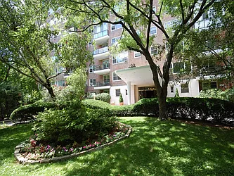 Sold by Susan E. Goldy Inc.