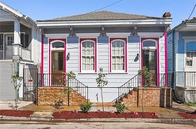 1st image of 320 N Roman St