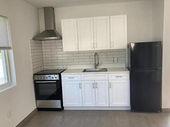 3201 Broadway APT 1