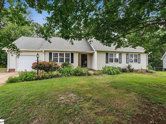 2nd image of 103 Devenhill Ct