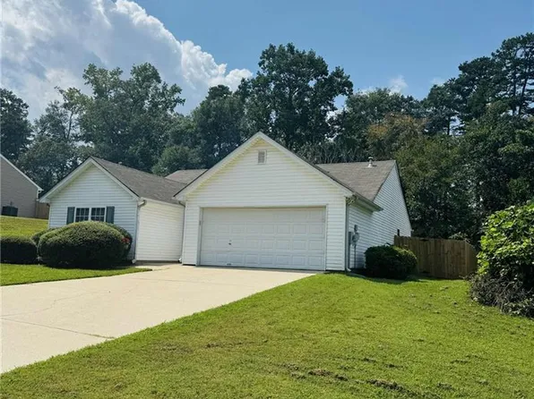 285 Baugh St, Commerce, GA 30529