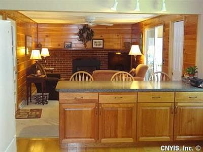 5th image of 409 Ferndale Ln