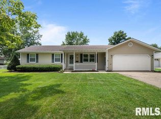 424 SE 7th Ave, Galva, IL 61434