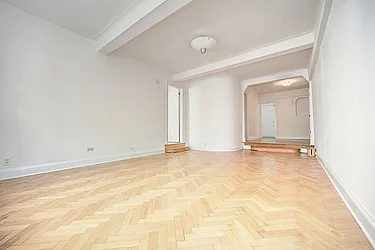 Rented by Urbane Brokerage