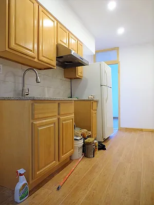 Rented by Crosstown Apartments NYC | media 10