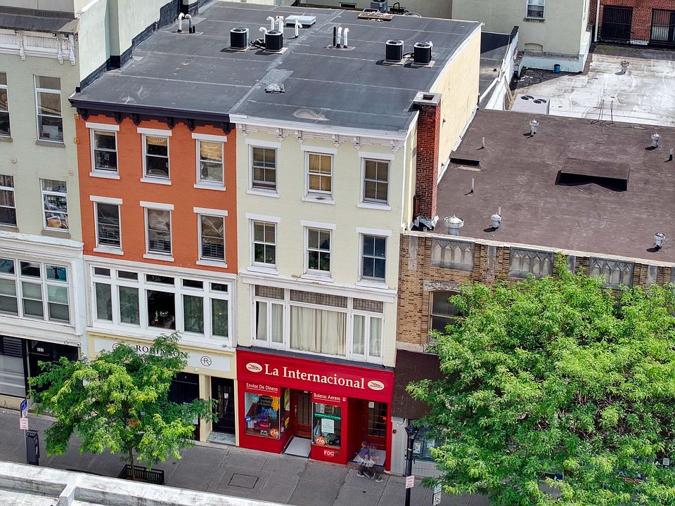 1st image of 328 Main Street