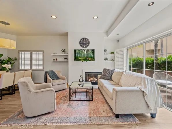 10657 1/2 Bloomfield St, Los Angeles, CA 91602