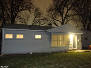 1535 E Greig Ave, Madison Heights, MI 48071