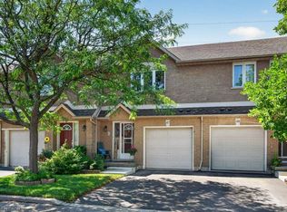 1889 Upper Wentworth St #47, Hamilton, ON L9B2T8