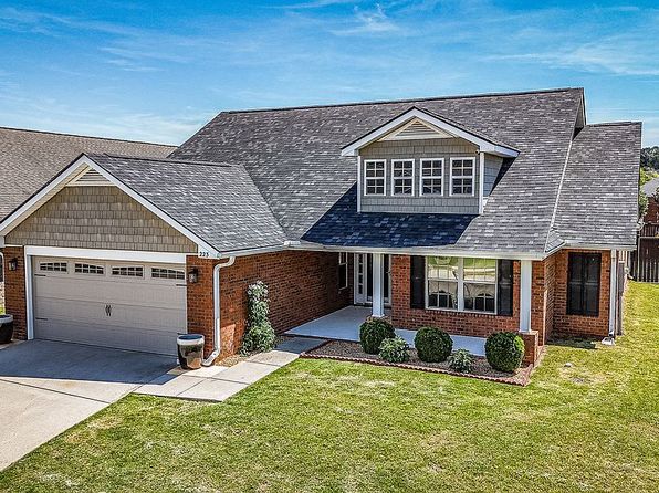 223 Silver Breeze Ct