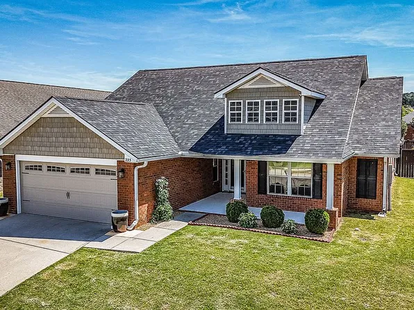 223 Silver Breeze Ct, Harvest, AL 35749