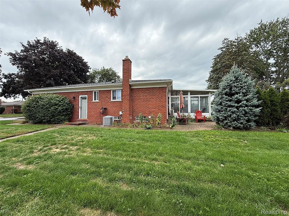 5347 Parent Ave, photo 26