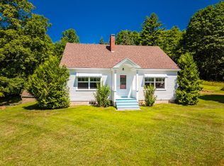 2114 Belfast Rd, Lincolnville, ME 04849