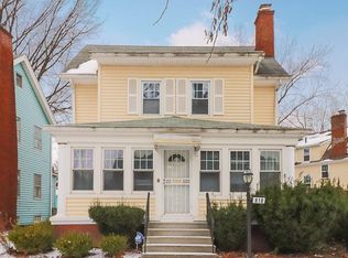 916 Whitby Rd, Cleveland Heights, OH 44112