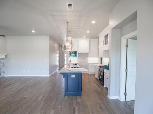 13037 NE 9th St, Choctaw, OK 73020