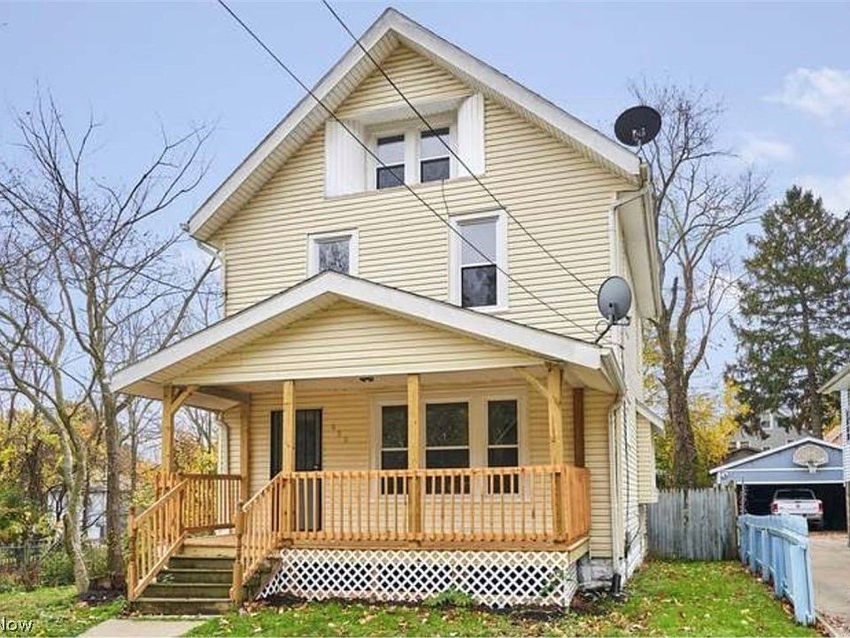 1st image of 692 Blanche St
