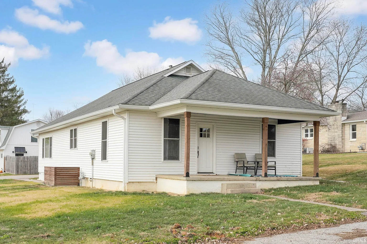 2435 I St photo 1