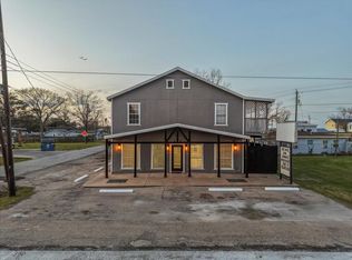114 Grand Ave, Bacliff, TX 77518