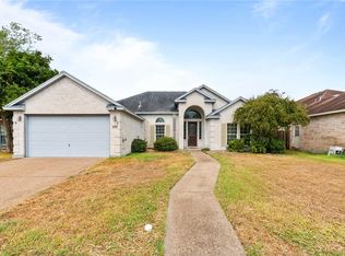 8205 Tango Cir, Corpus Christi, TX 78414