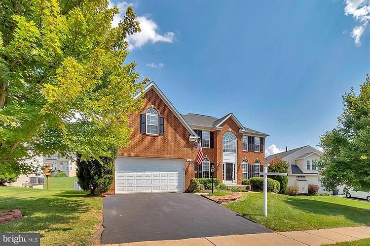 1st image of 303 Preston Dr