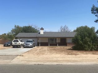 13967 Cuyamaca Rd, Apple Valley, CA 92307