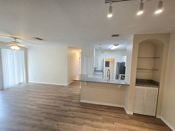 5th image of 2651 Maitland Crossing Way #205