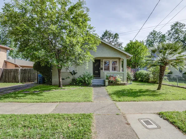 1079 South St, Redding, CA 96001