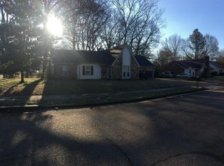 5886 Lake Port Dr, Millington, TN 38053