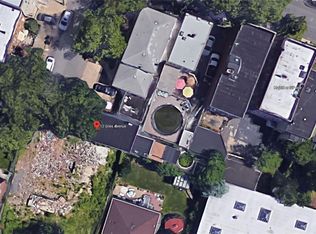 12 Giles Ave, Jersey City, NJ 07306