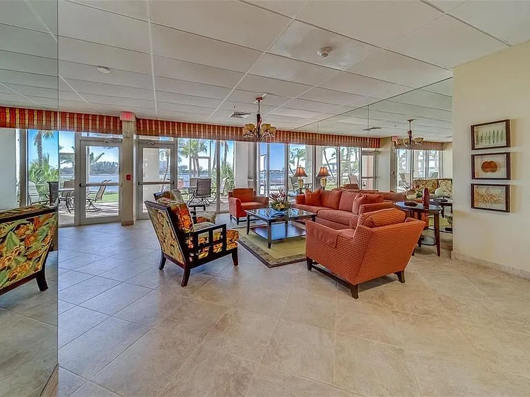 675 S Gulfview Blvd #Penthouse 1 — Photo 53