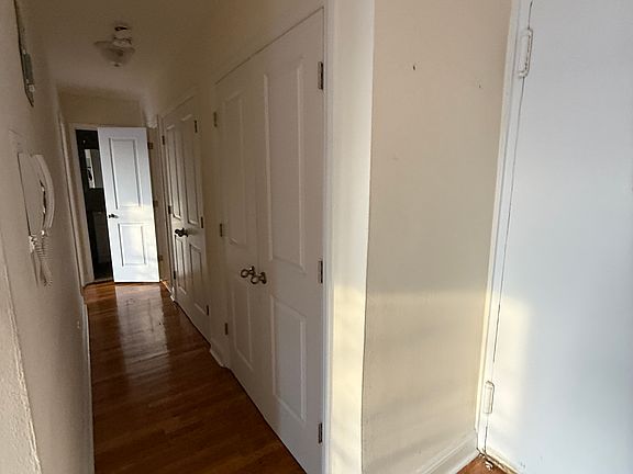 3rd image of 144-54 Sanford Ave #43