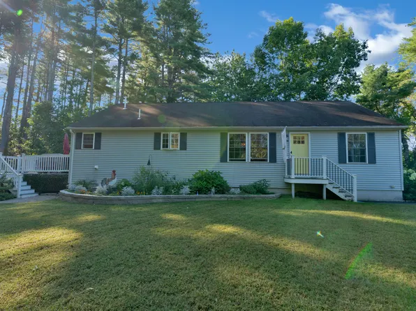 92 Eaton Drive, Buxton, ME 04093