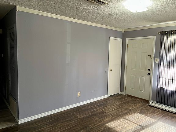 5th image of 3513 S Missouri St