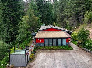 126 Makridge Ln, Kingston, ID 83839