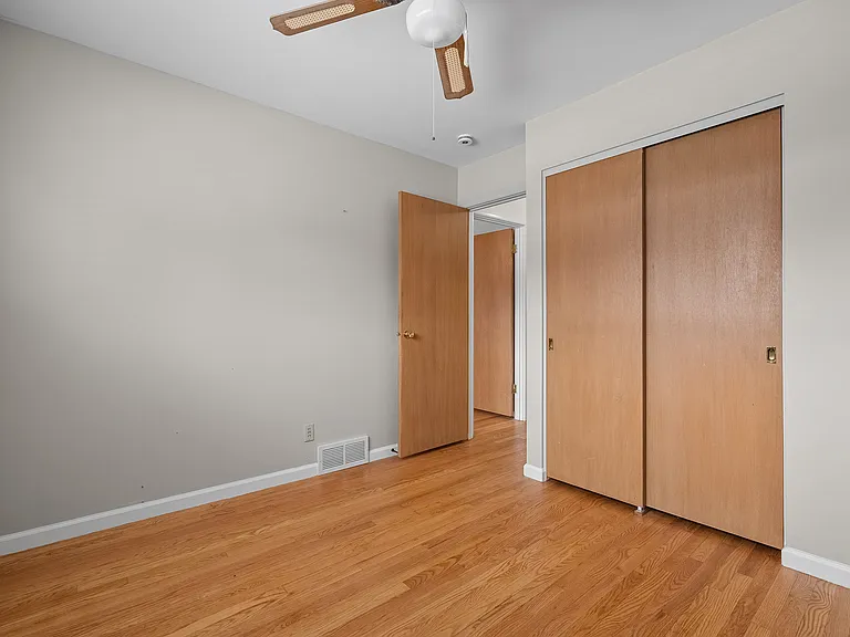 11008 Baywood Ter — Photo 16