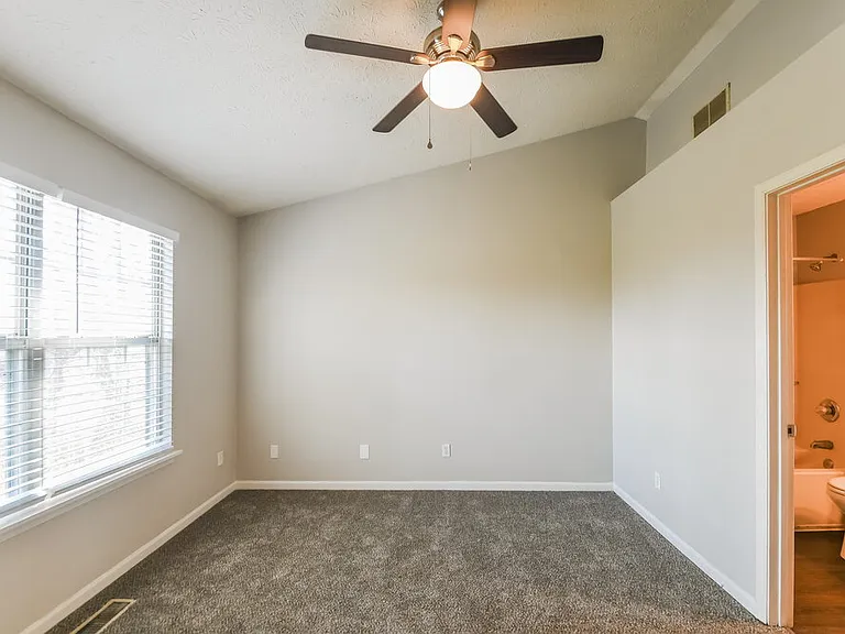 5223 Pin Oak Dr — Photo 11