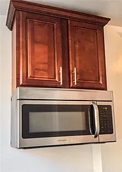 Rented by R New York