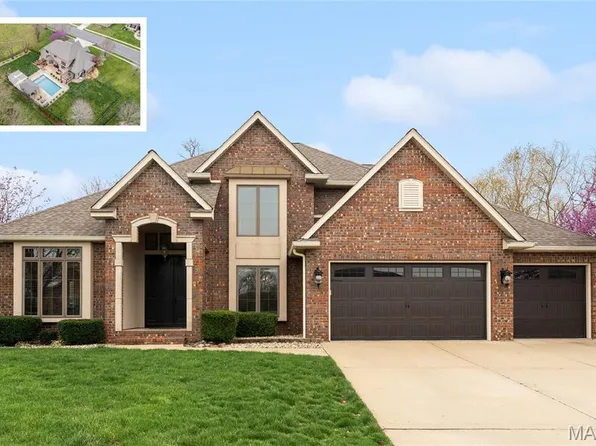 8630 Savoy Ln, O'Fallon, IL 62269