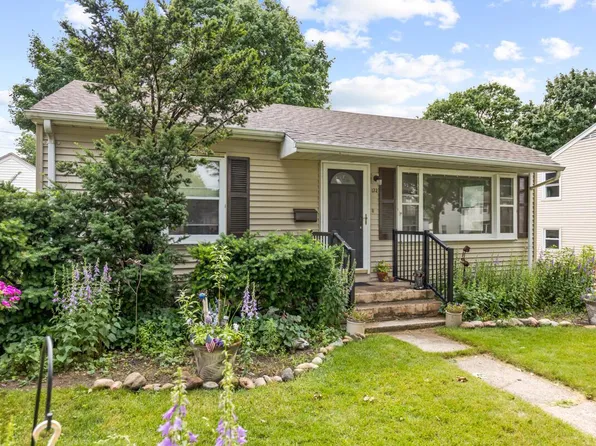 172 North 91st PLACE, Milwaukee, WI 53226