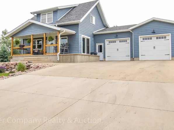 610 6th Ave, Doon, IA 51235