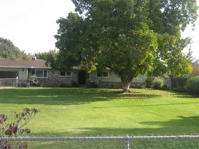 4381 Dresser Rd photo 1