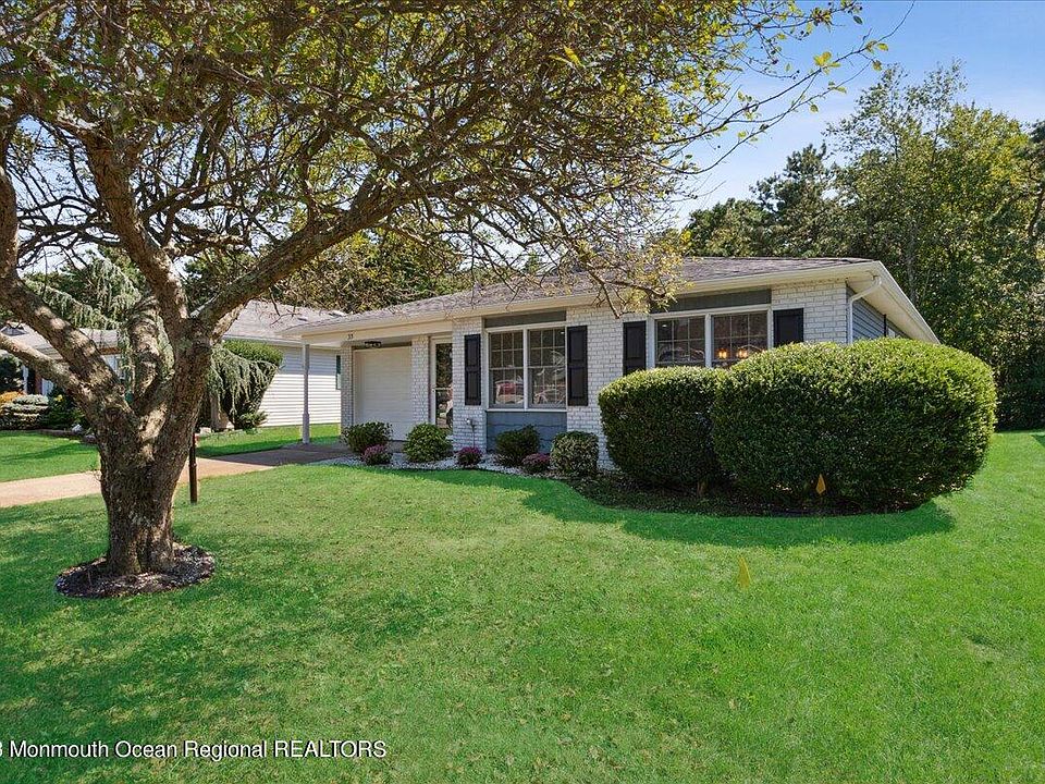 35 Meadowbrook Road, Brick, NJ 08723 Zillow