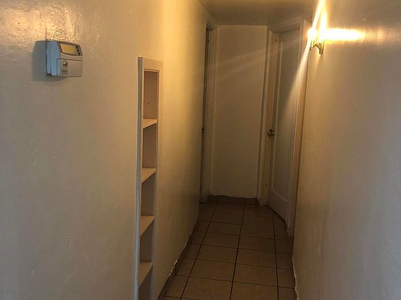 4th image of 2819 W Keim Dr