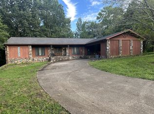 8 Shae Ln, Carthage, TN 37030