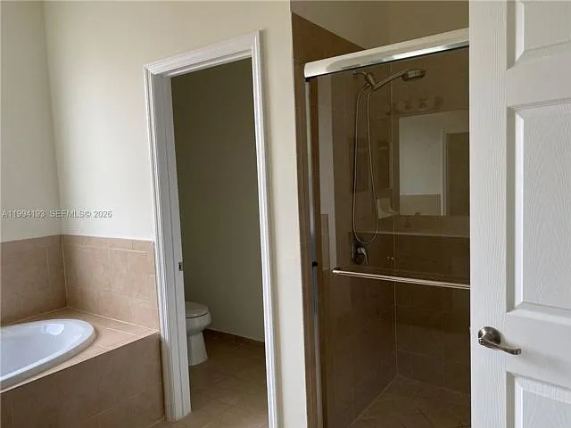 17001 SW 90th Ter — Photo 5