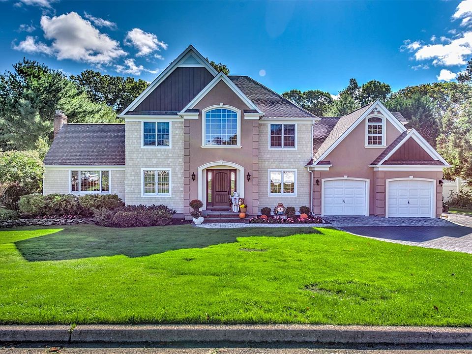 1st image of 53 Grasslands Cir