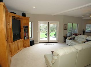 8300 Country Club Ln, Auburn, CA 95602